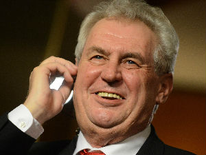 Земан: Да није и Руса, викали бисмо "хајл Хитлер"