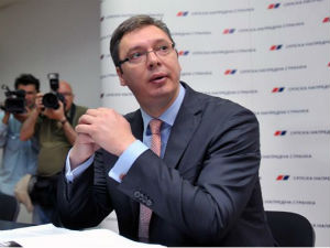 Вучић: Одлажемо митинг, не желимо немире