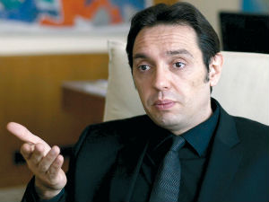 Вулин: Више од 200 деце усвојено прошле године