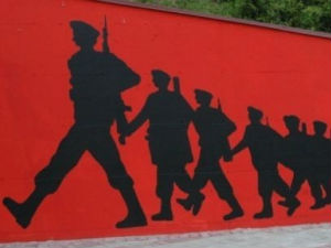 Формирање специјалног суда руши косовску владу?