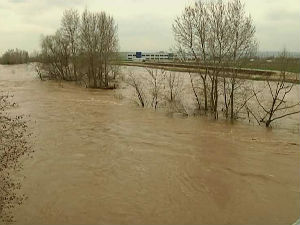 Река Топлица се повлачи