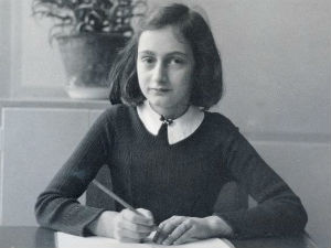 Ана Франк умрла раније него што се веровало