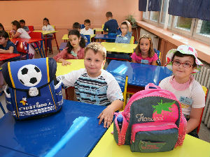 Почиње упис првака