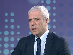 Тадић: Србија треба да размишља и о чланству у НАТО-у