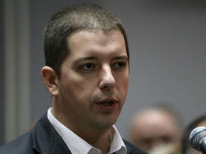 Ђурић против формирања косовске војске и смањења Кфора