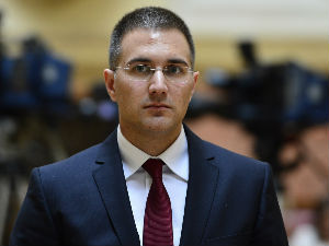 Стефановић: Критике "Београда на води" су политички напади 