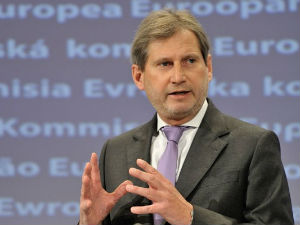 Хан: Подржаћу отварање поглавља ако Србија настави реформе