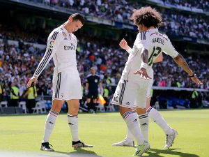 Реал торпедовао Гранаду, победа Барсе