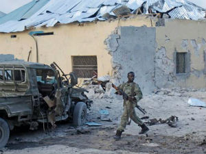 Бомбардовани кампови Eл Шабаба у Сомалији