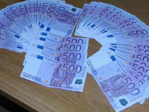 Турчин покушао да изнесе 52.000 евра