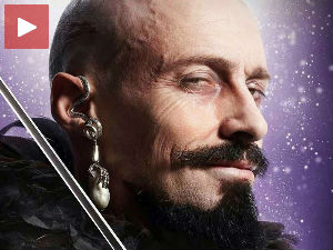 Црнобради Џекмен стиже на лето