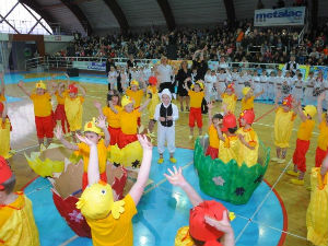 Дефиле дечијег осмеха