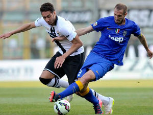 Парма савладала шампиона, коначно тријумф Интера