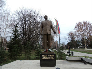 Нераскидиви пријатељски односи Србије и Азербејџана