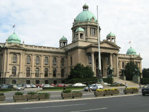 Посланици: Правда могућа само без политичких притисака