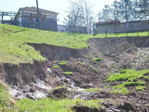 Домаћинства у селу Пекчаница добила струју