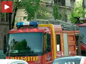 Угашен пожар у близини зграде МУП-а