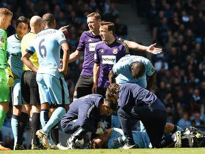 Победа Ситија у сенци повреде Силве, Тотенхем славио у Њукаслу