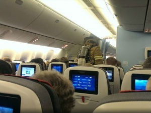 Авион са политичарима из БиХ враћен на аеродром