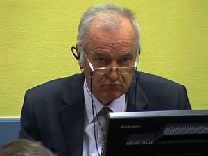 Басара: ВРС није исељавала несрбе из Санског Моста