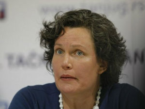 Удовички: Појачати дијалог са националним мањинама