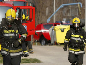 Девет повређених у пожару у Малишеву