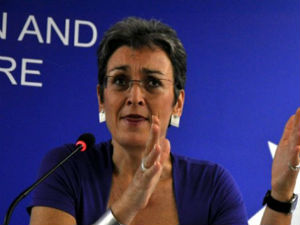 Луначекова: Србија треба да поништи пресуду Тачију 