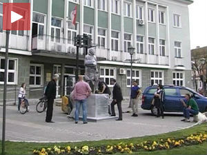 Споменик Књазу Милошу у Пожеги