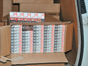 Заплењено 9.000 паклица цигарета