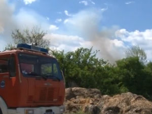 Чучковић: Пожар на фарми у Обреновцу под контролом