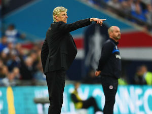 Венгер жали за Фабрегасом