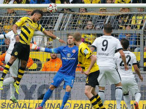 Победа Дортмунда, кикс Леверкузена