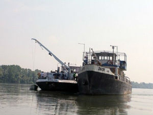 Судар бродова код Бачке Паланке
