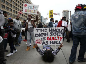 Балтимор: Нови протести, нова хапшења