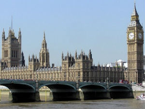 Политико: Крај Британије какву познајемо?