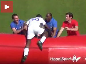 Сјајни дриблинзи и гол слепог фудбалера!