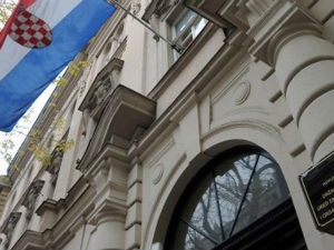 Оптужена "петорка" због међународне проституције