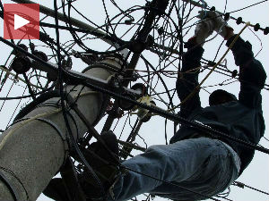 Дугови за струју девет милијарди динара