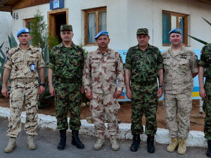 Диковић са српским "плавим шлемовима" у Либану