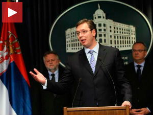 Вучић: У јуну скок производње, од августа о повећању плата и пензија