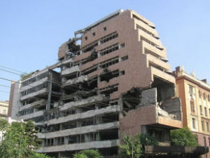 Током лета рашчишћавање рушевина Генералштаба