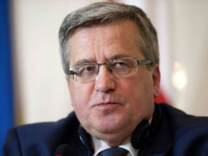 Коморовски: Парада у Москви симбол нестабилности