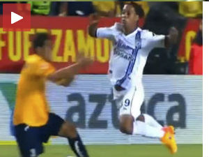 Роналдињо, па зар и ти?!