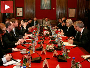 Разговори са мисијом ММФ-а о ревизији аранжмана