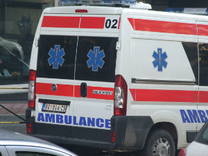 Туча на Звездари, две особе повређене