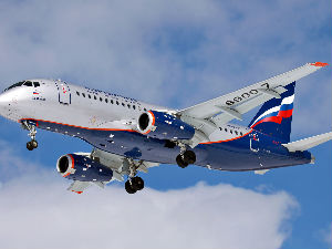 Руски авион остао без дела мотора при узлетању?