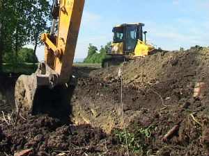 Чишћење канала у шабачком крају