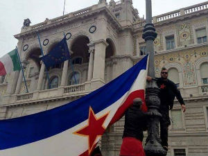 Први мај - преко спорта и фолклора до протеста радника