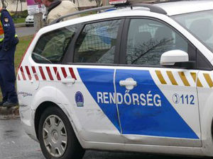 Држављани Србије ухапшени због кријумчарења људи