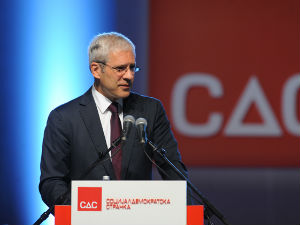 Тадић: Влада показује изузетну неспособност